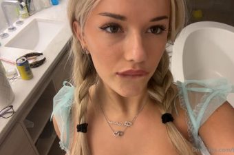 Breckie Hill Tits Bouncing - Streaming HD